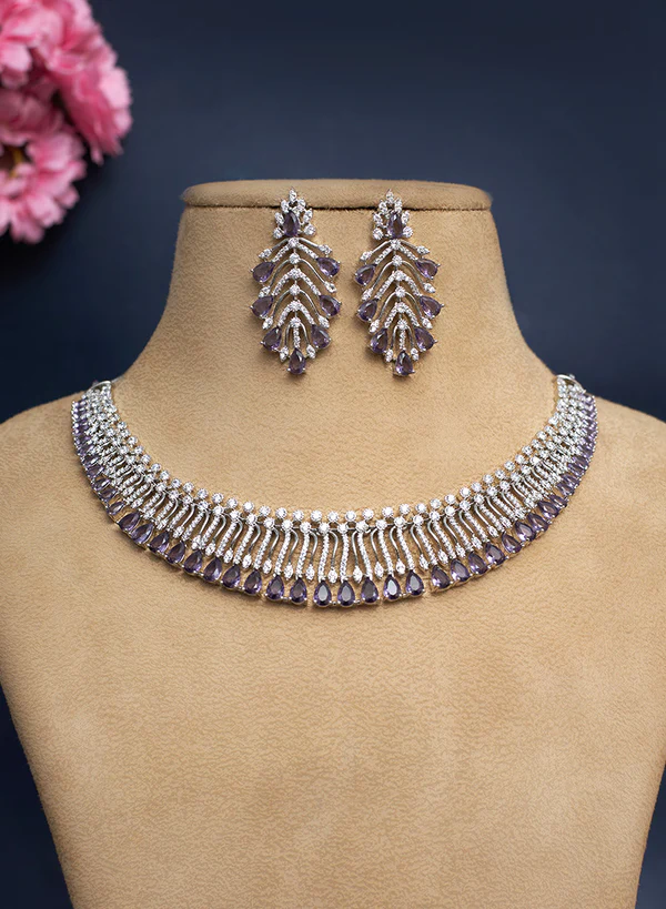 Yutika Necklace Set