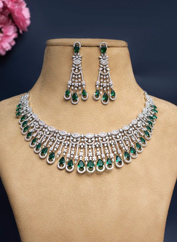 Mounika Necklace Set